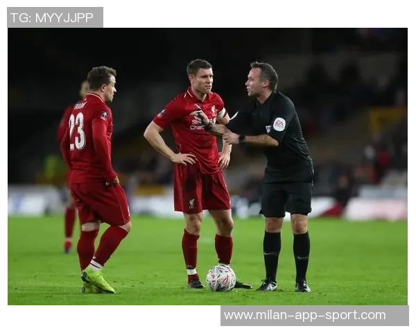 邓弗里斯脚踝恢复顺利期待对阵利物浦时能入选比赛名单